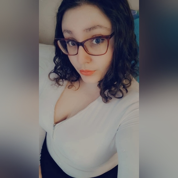 Meet the Posher Other - Meet your Posher, Jade